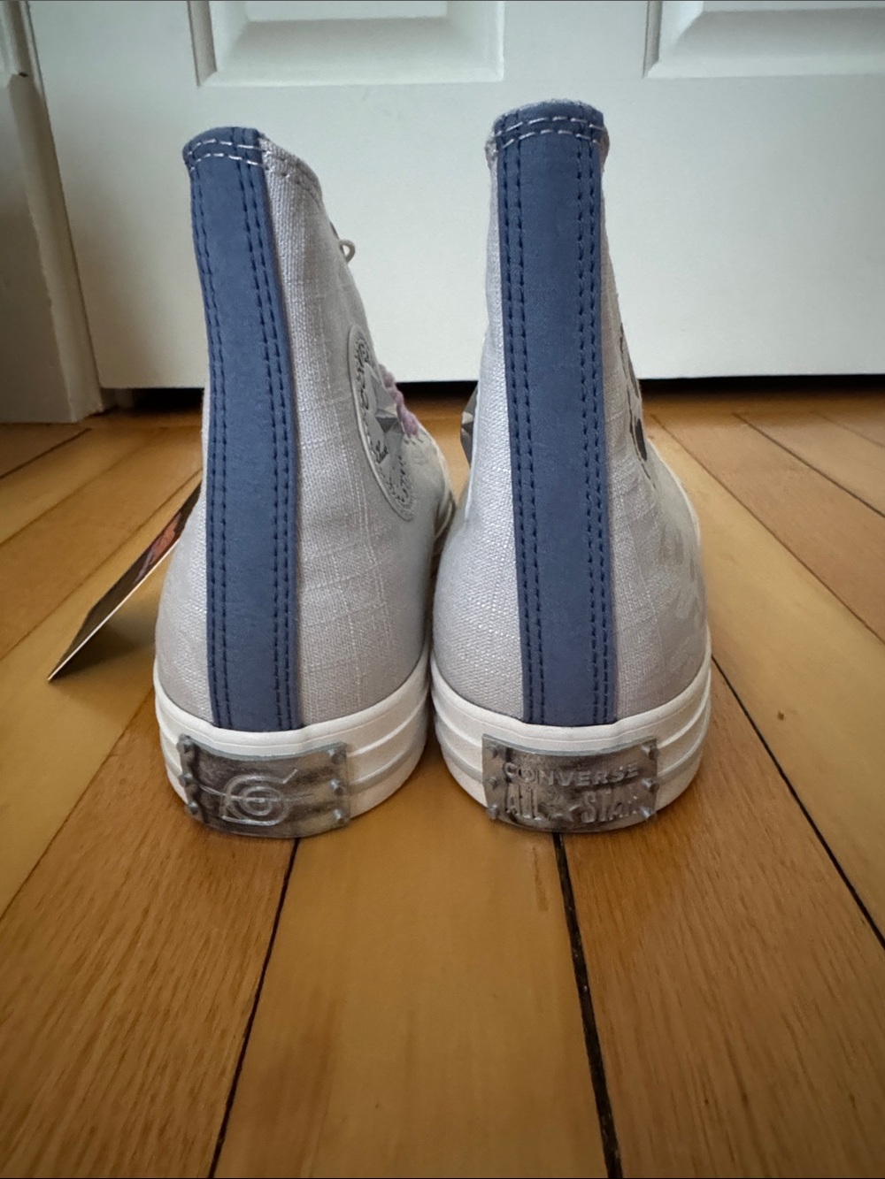 Naruto Converse BRAND NEW - Picture 4 of 8